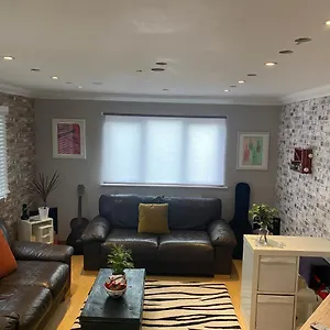 Homestay Bourne To Stay Shared, Bournemouth